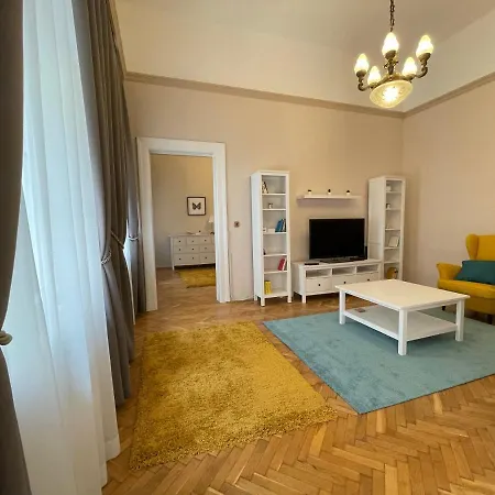 Fullmoon 1 Apartment Szeged